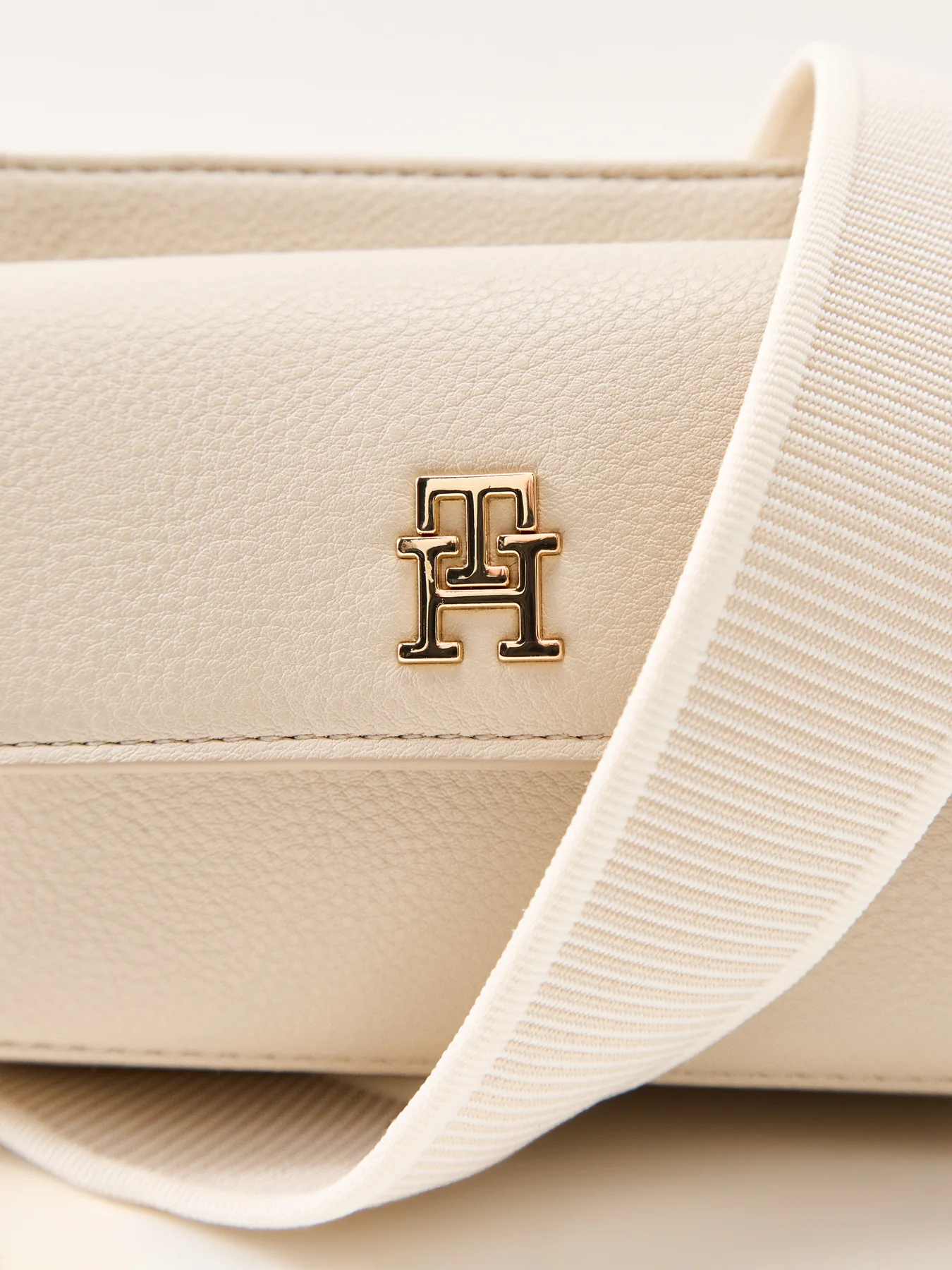 TH Distinct Camera Bag Beige - Image 5
