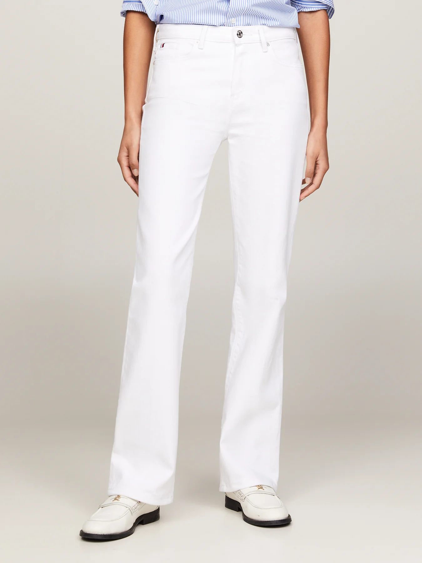 Mid-Rise Bootcut Jeans White - Image 4