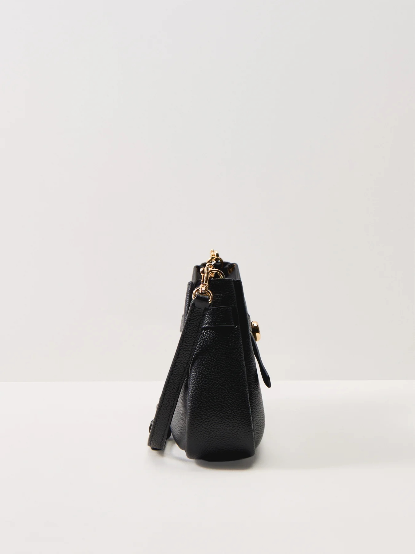 Romy Zip Top Leather Crossbody Black - Image 4