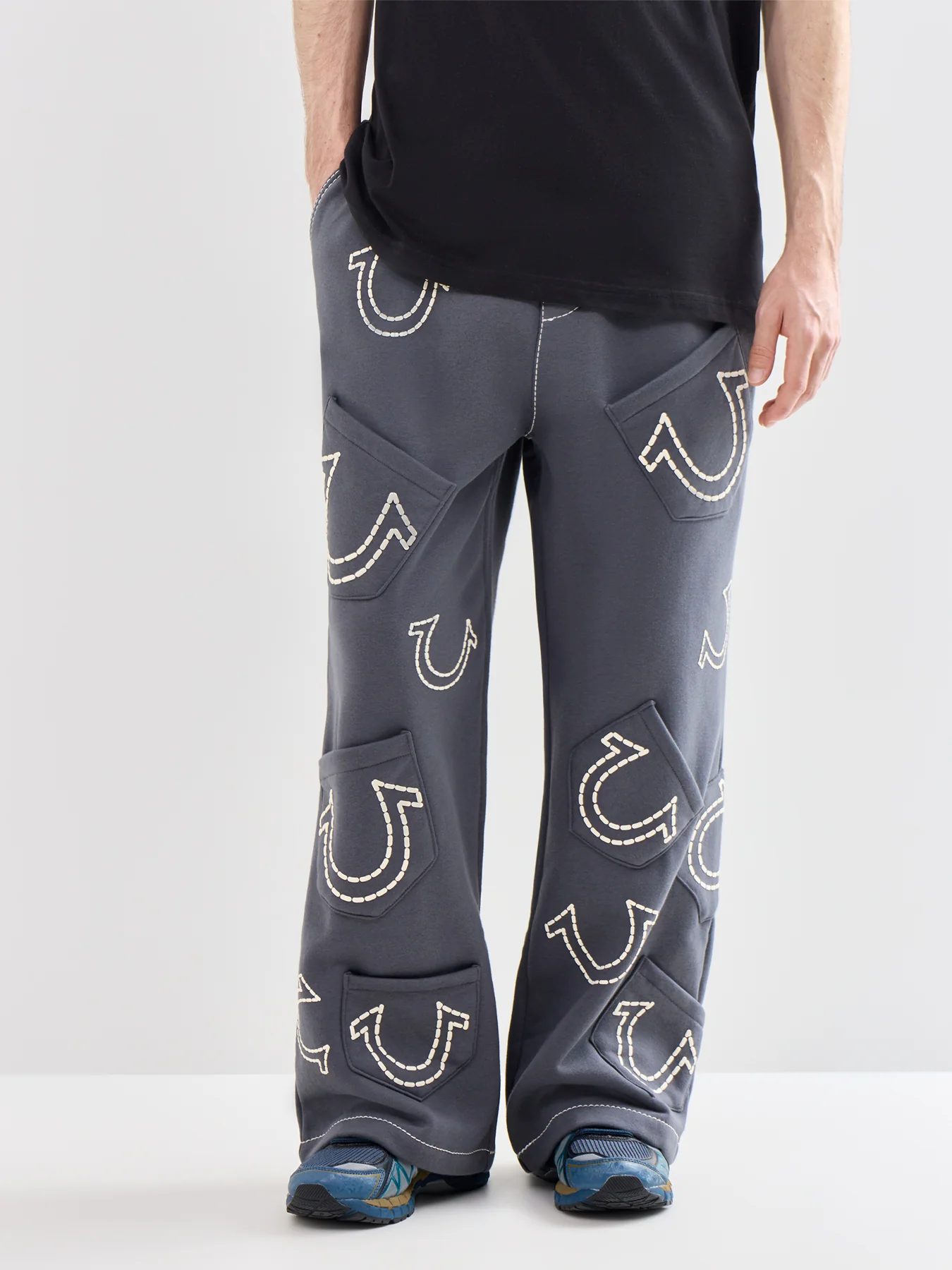 Baggy Sweatpants Grey - Image 4