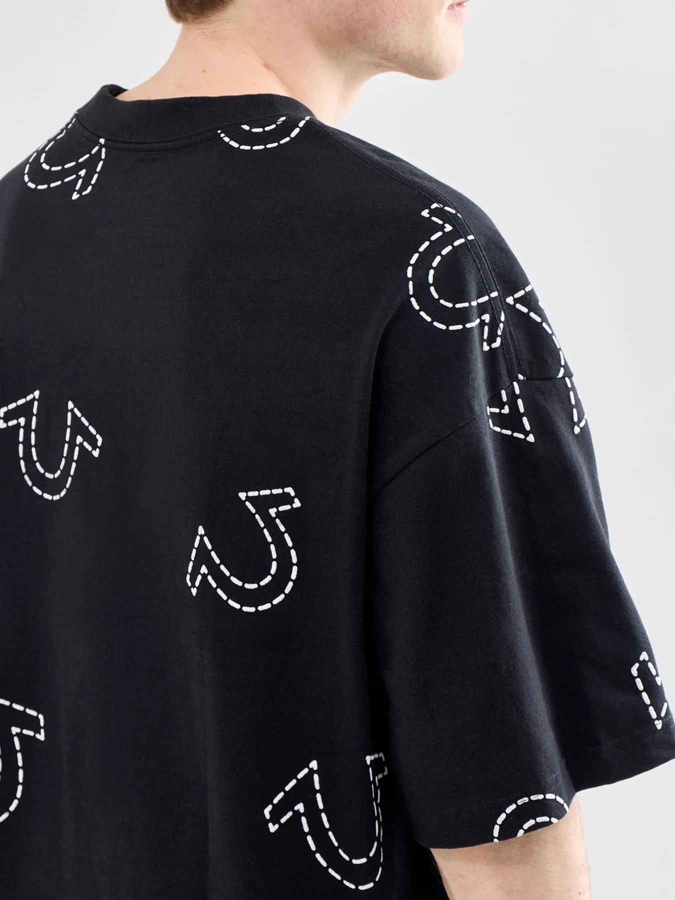 Oversized Graphic T-Shirt Black - Image 3