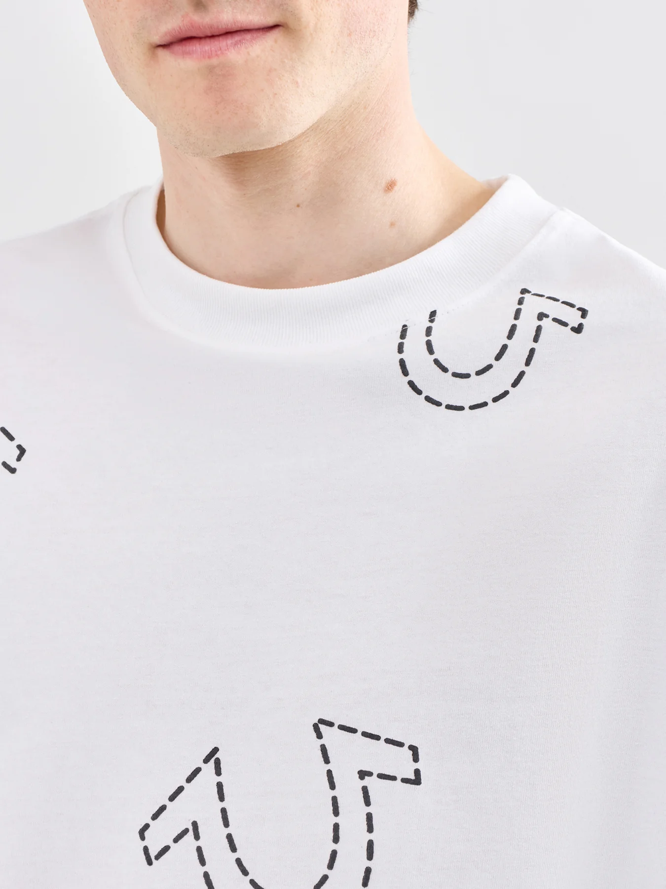 Oversized Graphic T-Shirt White - Image 3