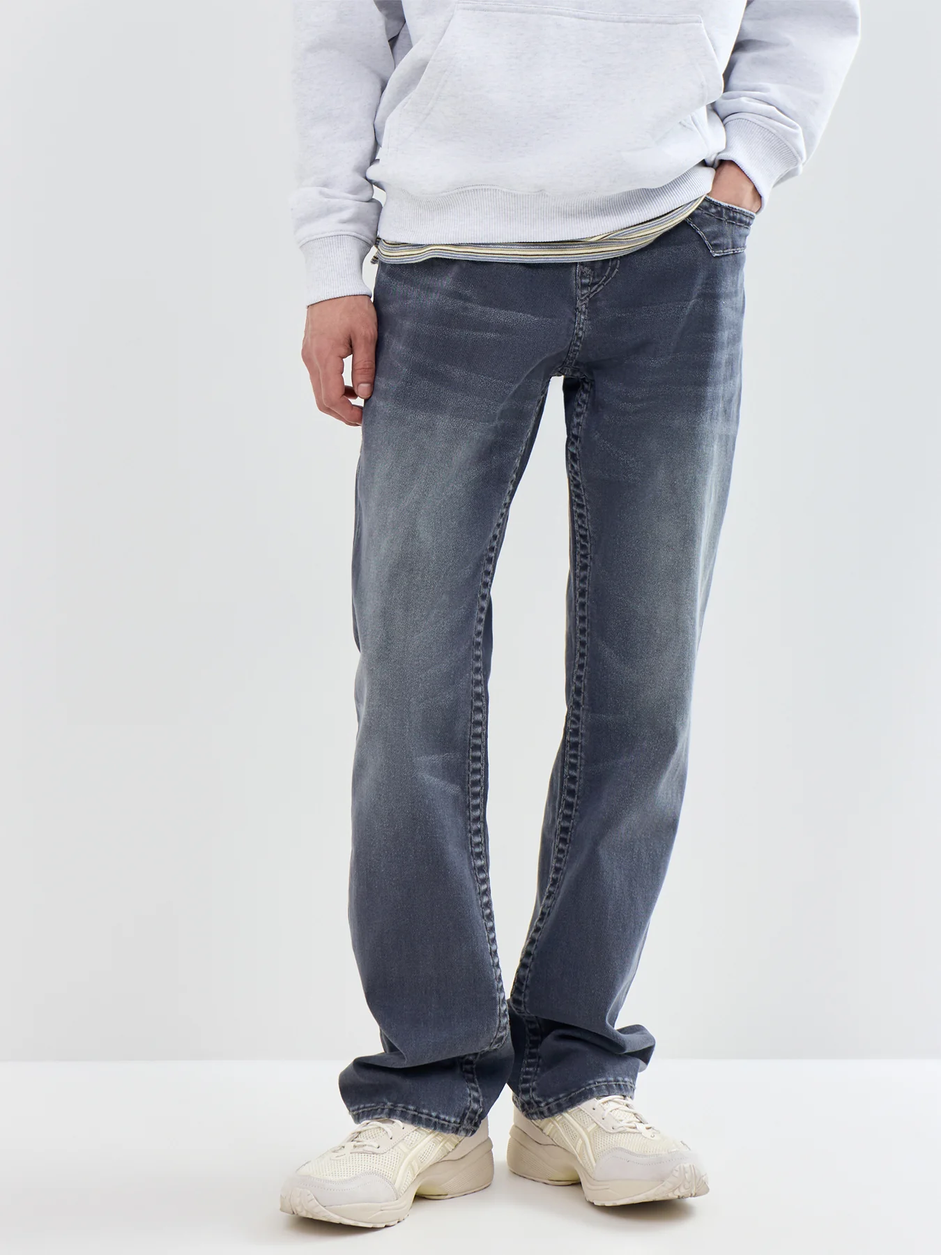 Ricky Straight Leg Jeans Grey - Image 4