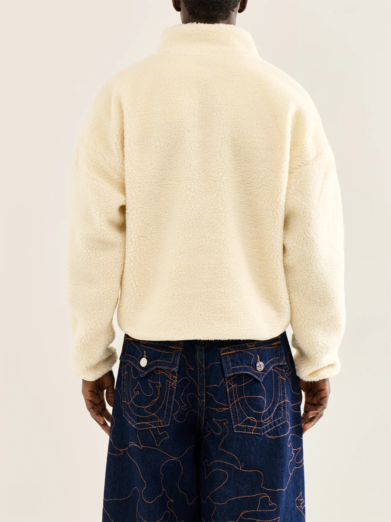 Tr Logo Sherpa Jaccket - Image 5