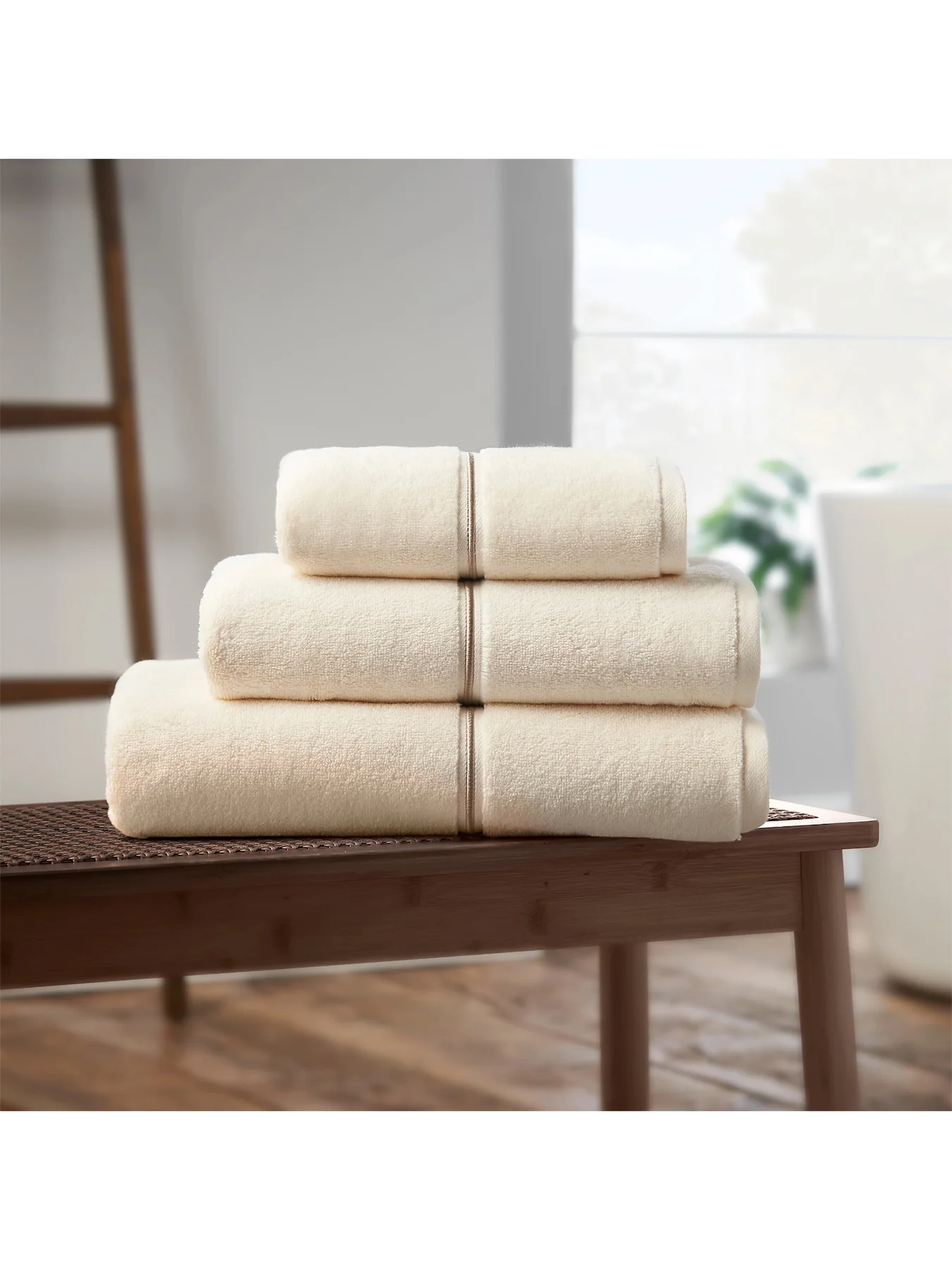 Zero Twist Satin Stitch Cotton Bath Sheet Natural - Image 3