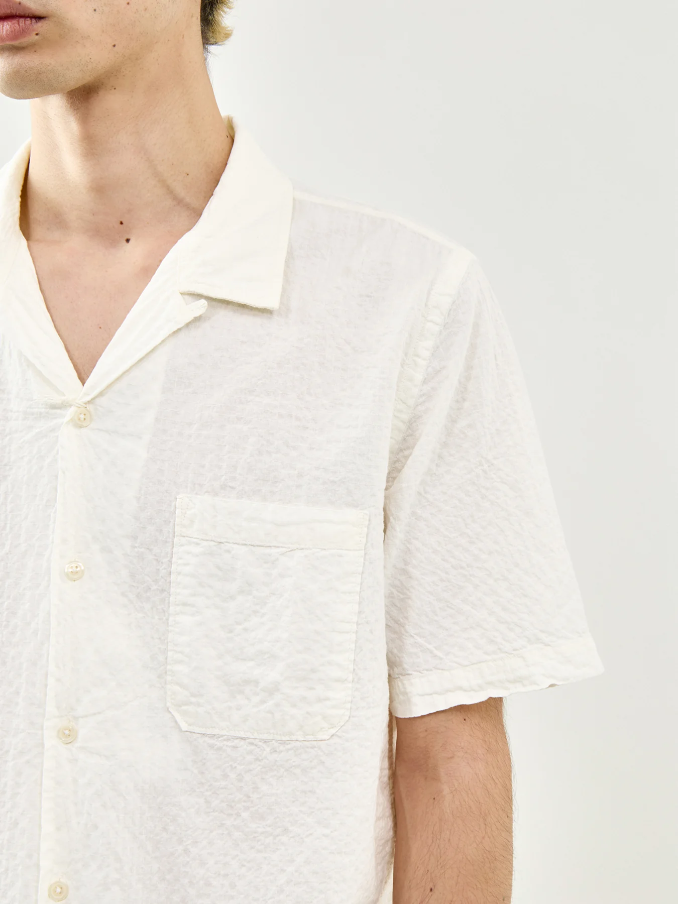 Road Seersucker Shirt Cream - Image 3