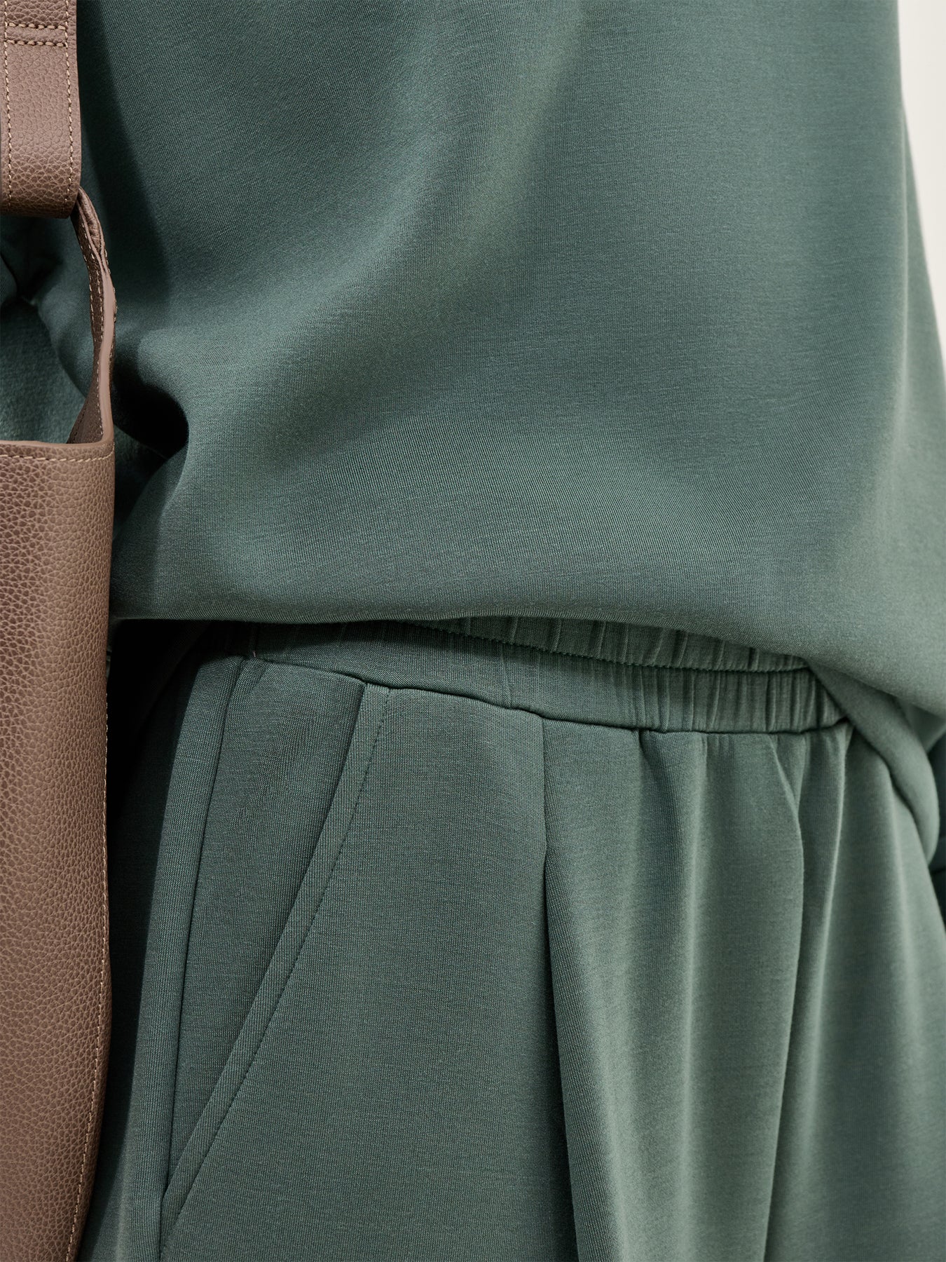 The Extra Wide Leg Pant 29.5 - Image 3