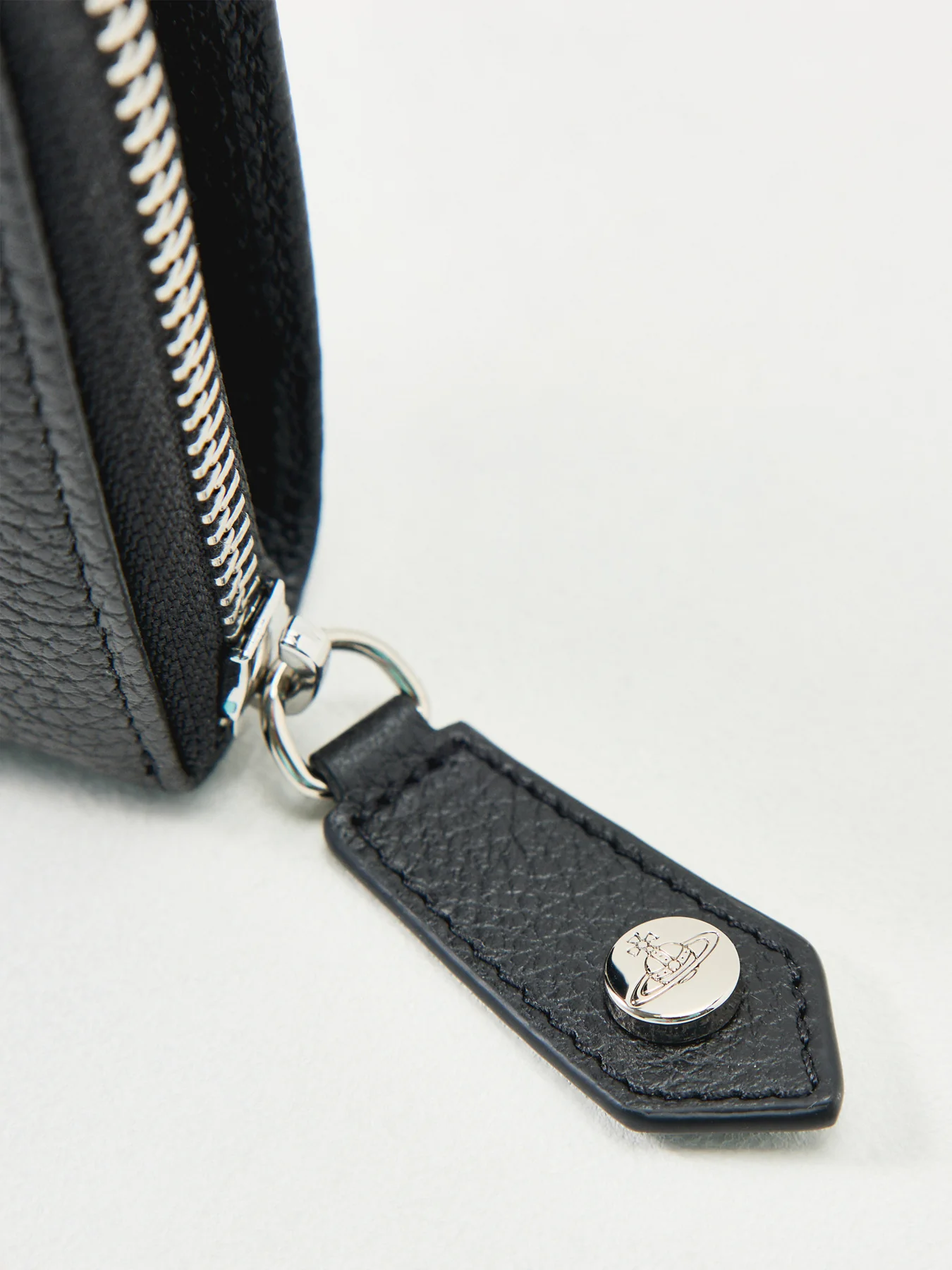 Medium Zip Around Wallet Black - Image 3