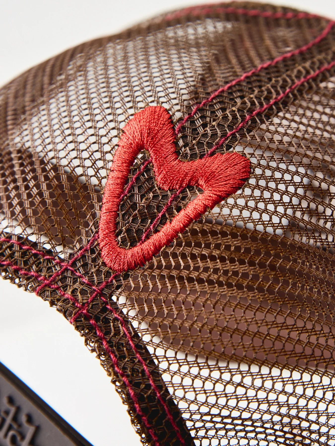 Love Collection Cap Brown - Image 3