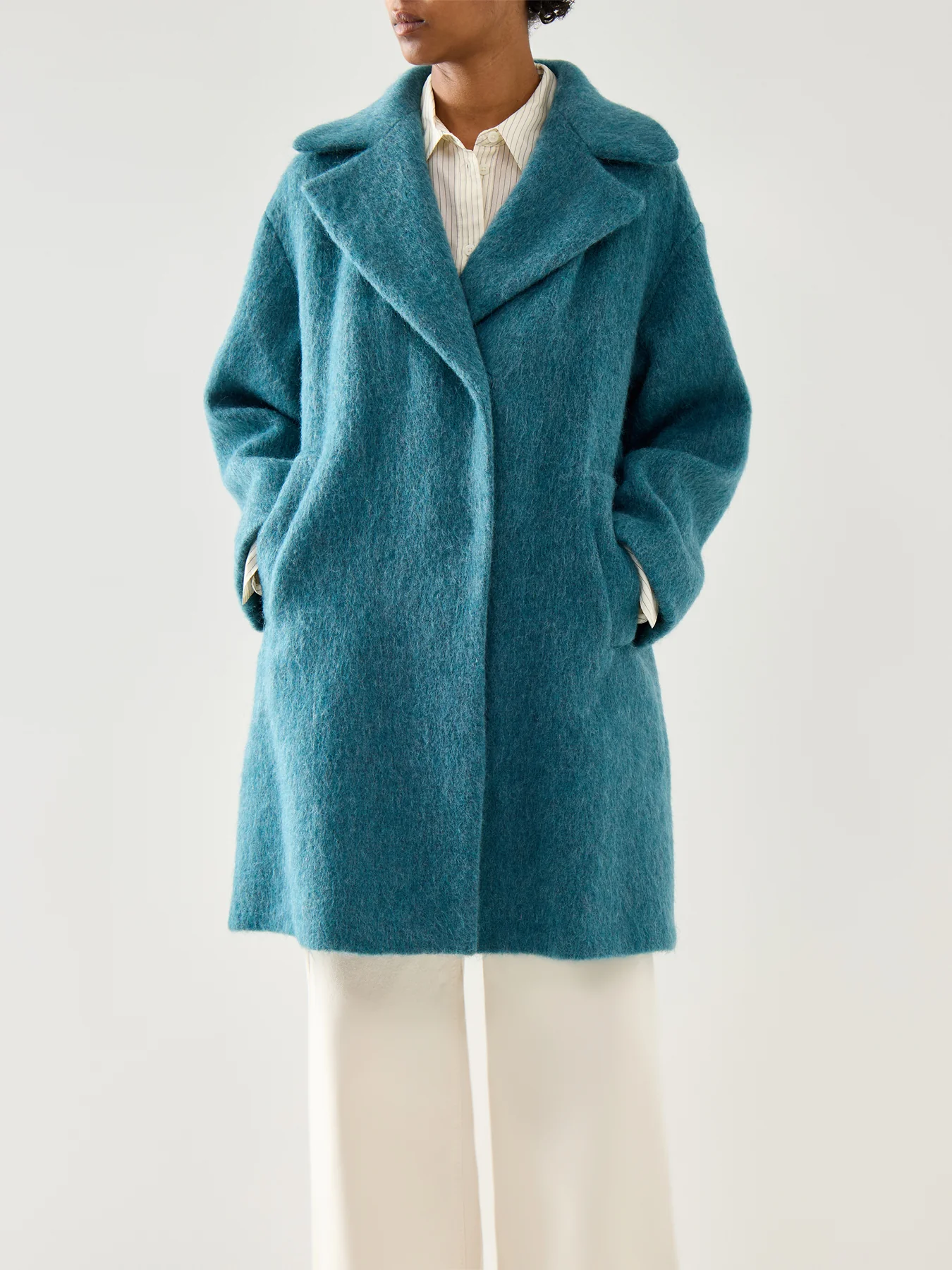 Rada Fluffy Eggshape Coat Blue - Image 4
