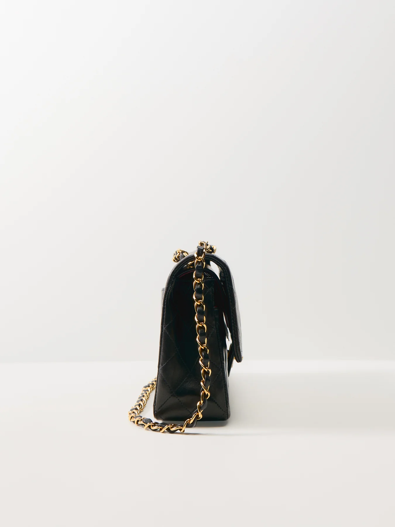 Vintage Chanel 2.55 Reissue 10-Inch Bag Black - Image 4