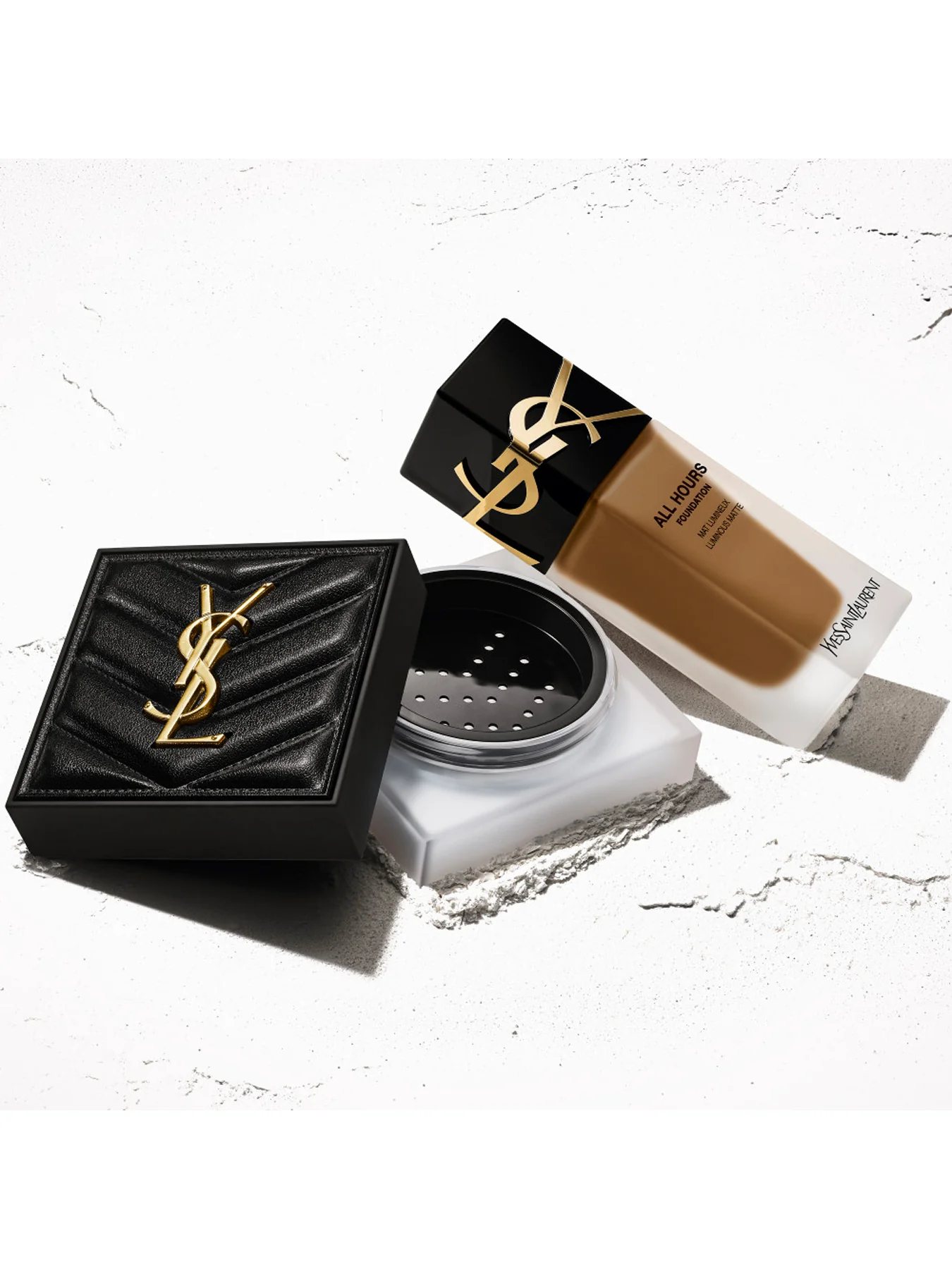All Hours Hyper Blur Loose Powder - Image 4
